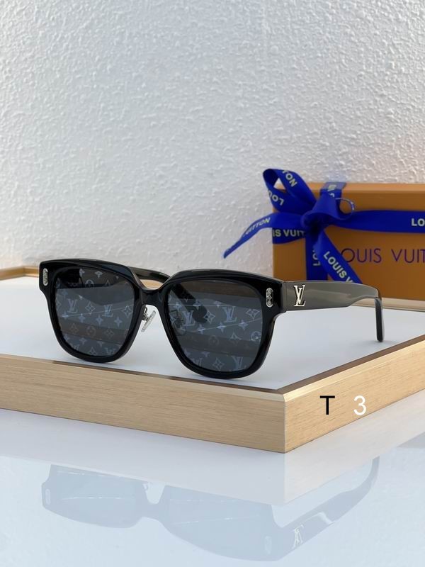 LV Sunglasses 693